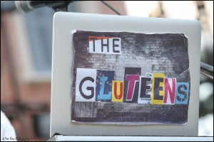 The-Gluteens 220716-1000G